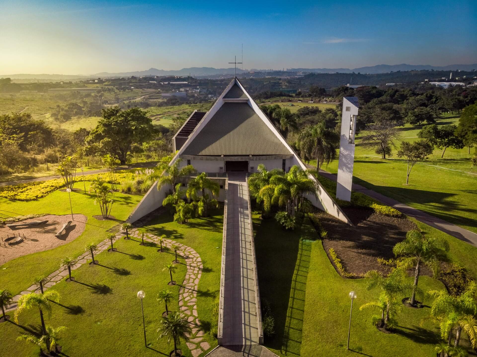 cemitérios em BH